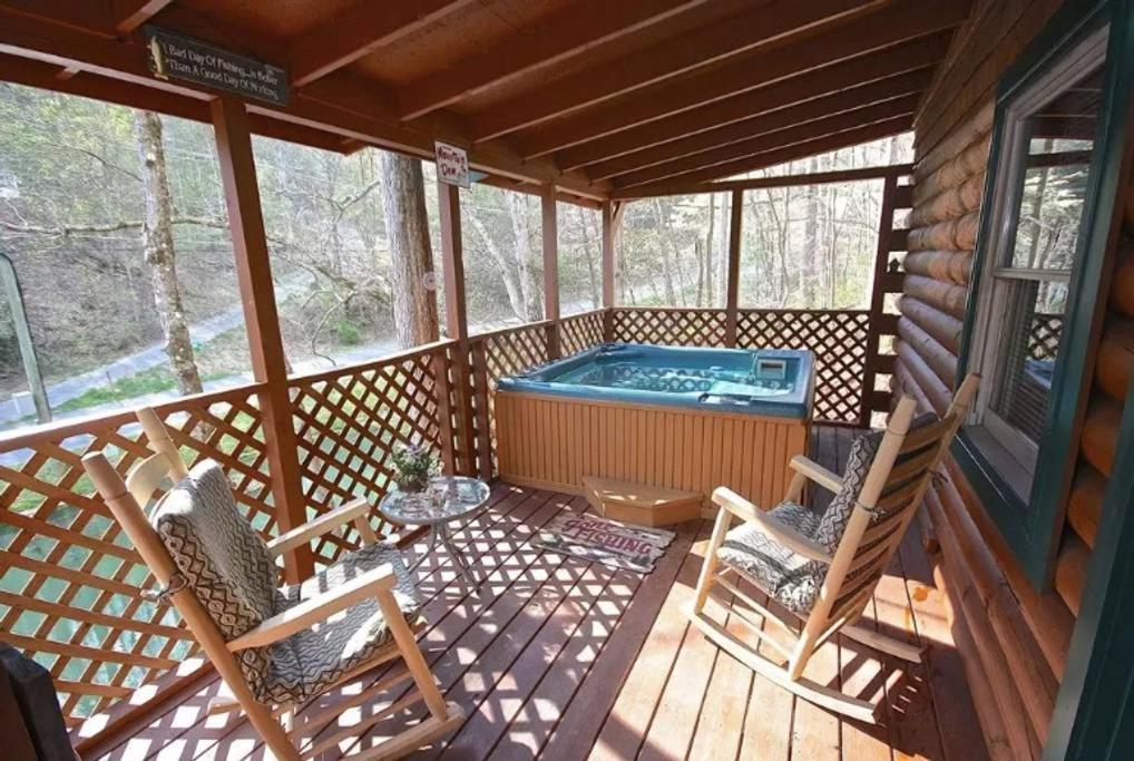 The Fishing Hole Cabin - Sage Vacations Gatlinburg Extérieur photo